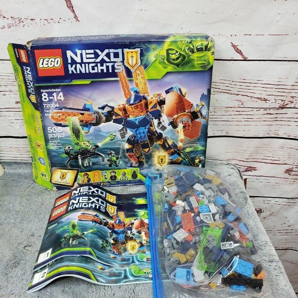 LEGO Nexo Knights Set 72004 * 100% Complete Set With Box * Preowned